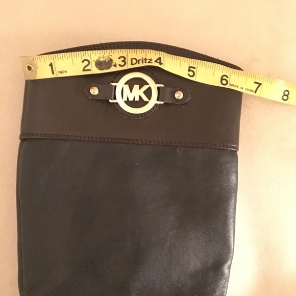 Michael Kors Boots (Youth Size 5 ) NWOB - Picture 8 of 8